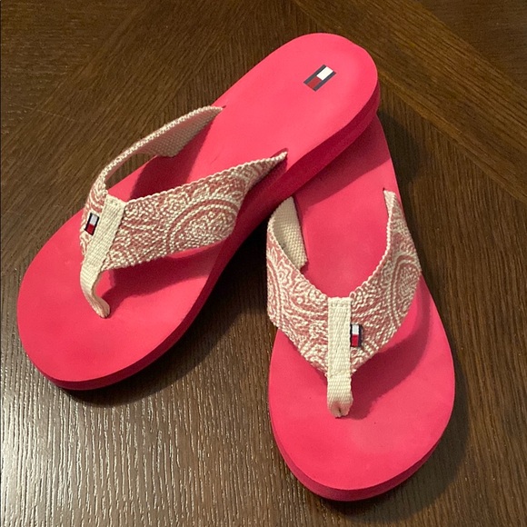 Tommy Hilfiger Pink Sandals with Cream Accents - Picture 1 of 7